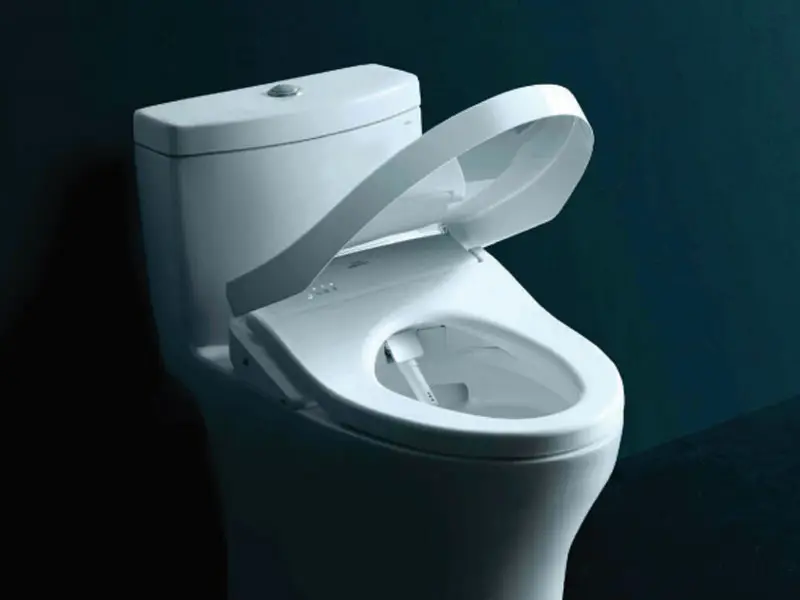 cơ chế vòi rửa nắp điện tử toto