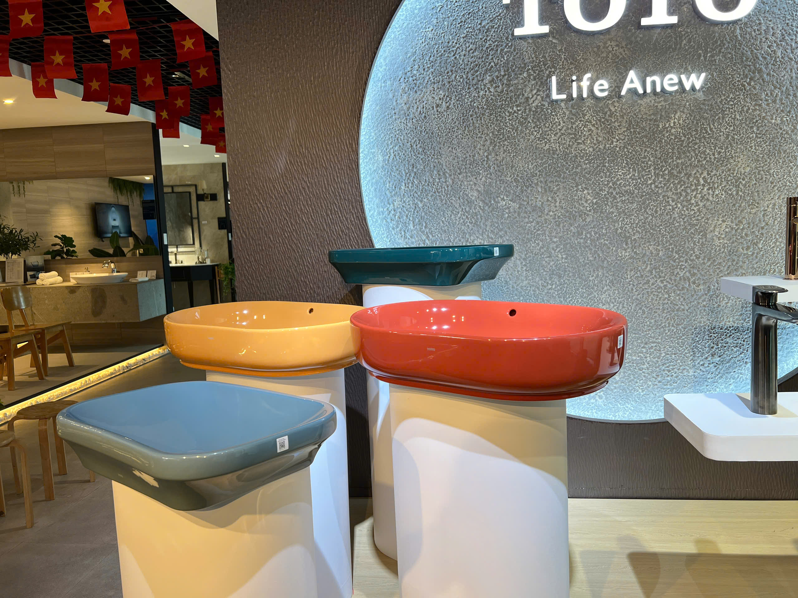 bộ sưu tập chậu Four Seasons dễ dàng kết hợp với nhiều phong cách nội thất khác nhau