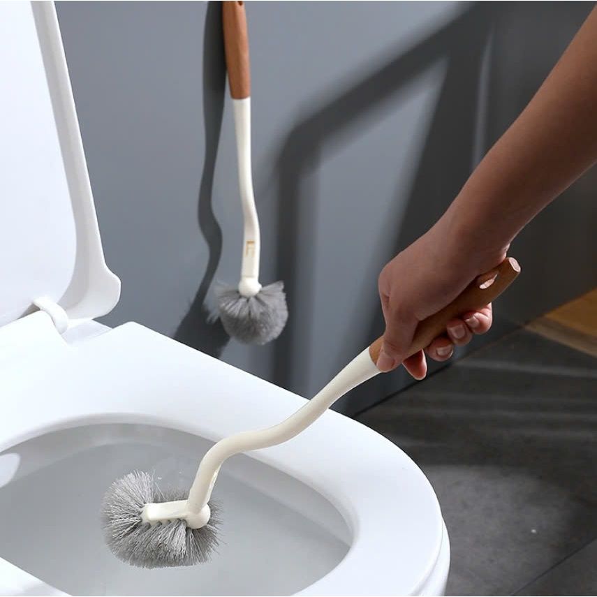 1. Tại Sao Cần Cọ Bồn Cầu Thường Xuyên?