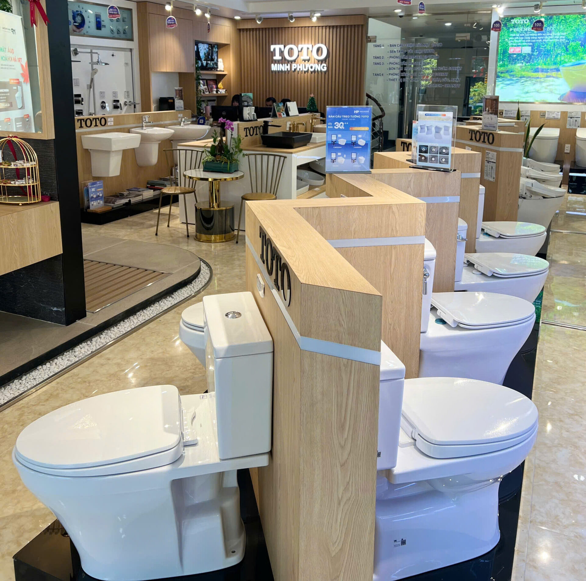 Showroom thiết bị vệ sinh đẹp, đẳng cấp và uy tín